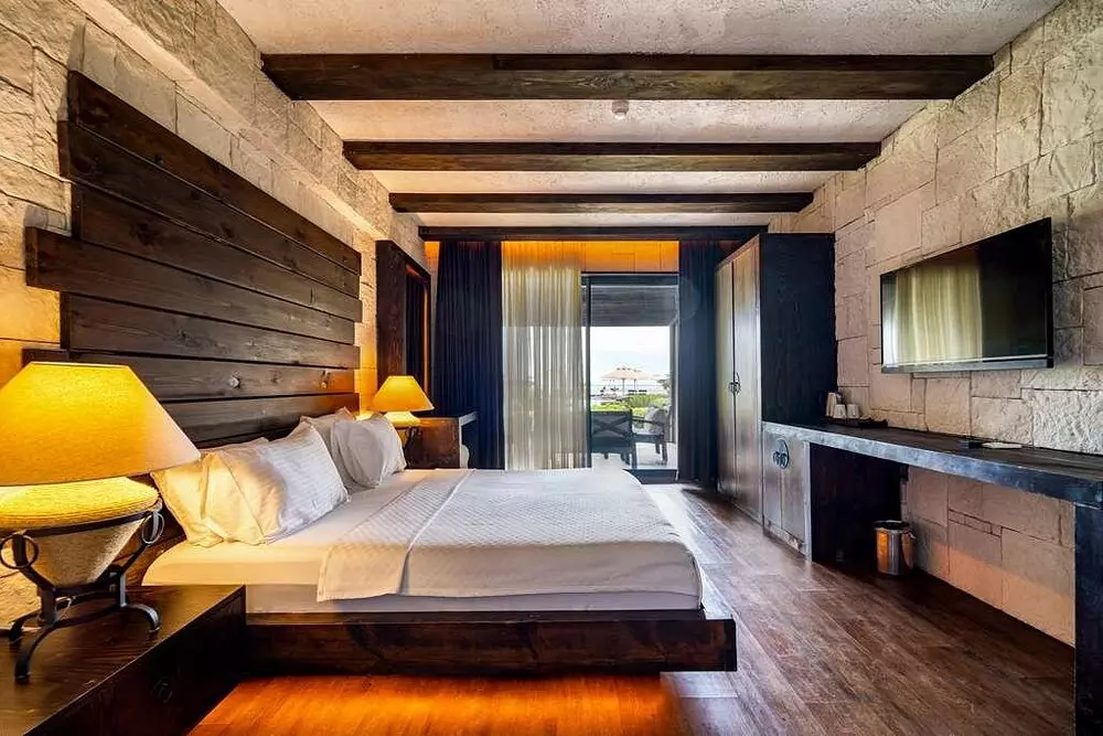 اتاق دبل هتل ماناس پارک دلوکس